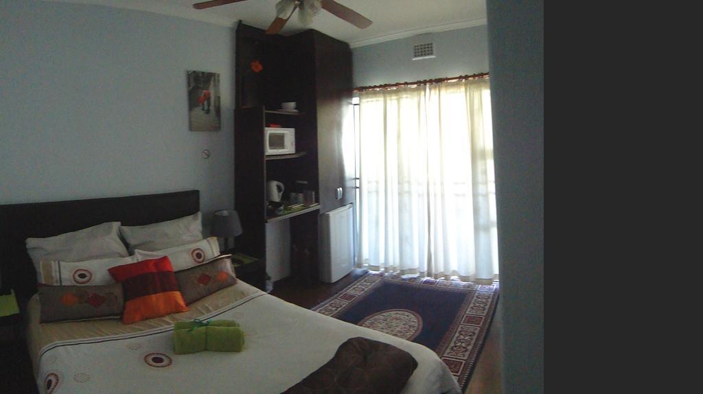 Eaglesnest Bed & Breakfast Kuils River Esterno foto